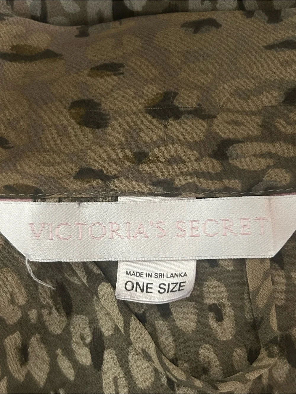 Victoria’s Secret Leopard Satin Robe Y2K One Size Kimono Pockets